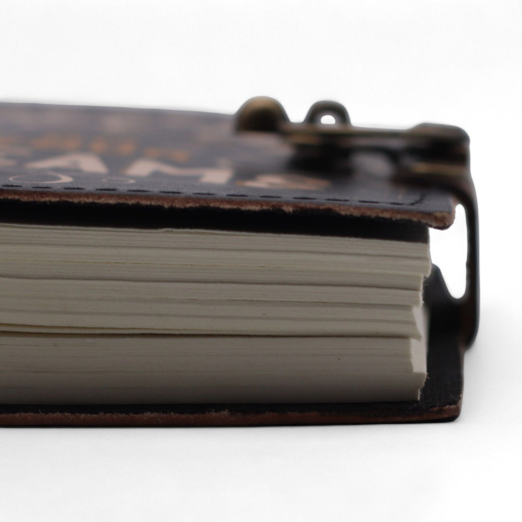 Leather Printed Notebook – Never Give Up On Your Dreams