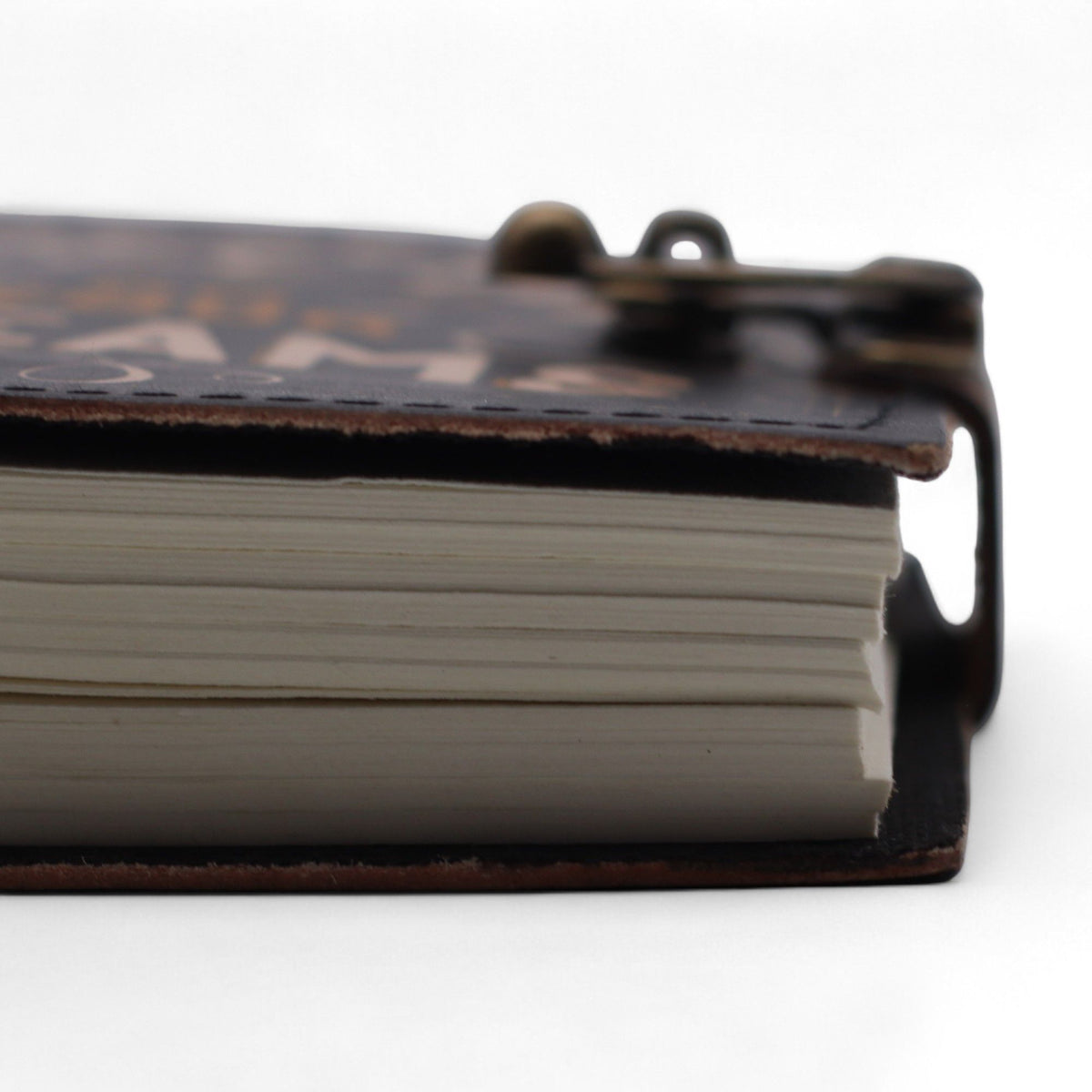 Leather Printed Notebook – Never Give Up On Your Dreams