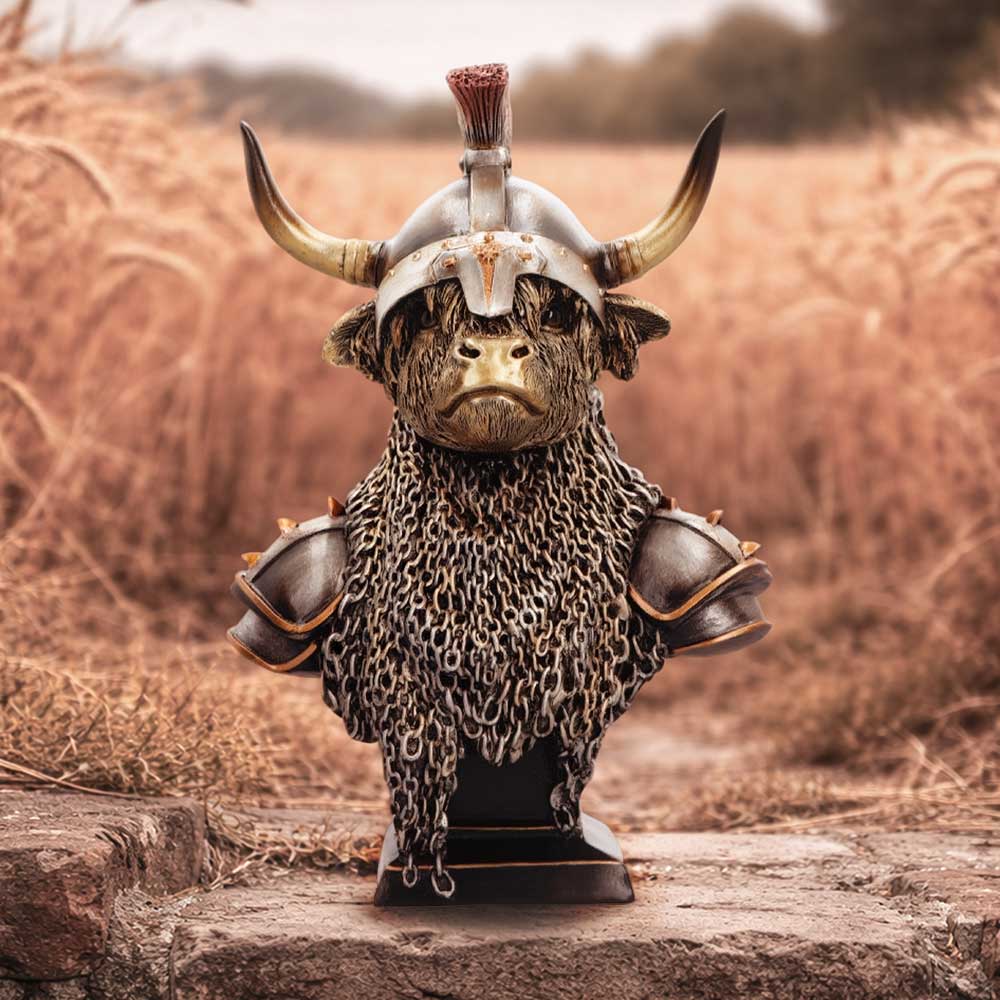 Gold Highland Cow Guard 26.7cm