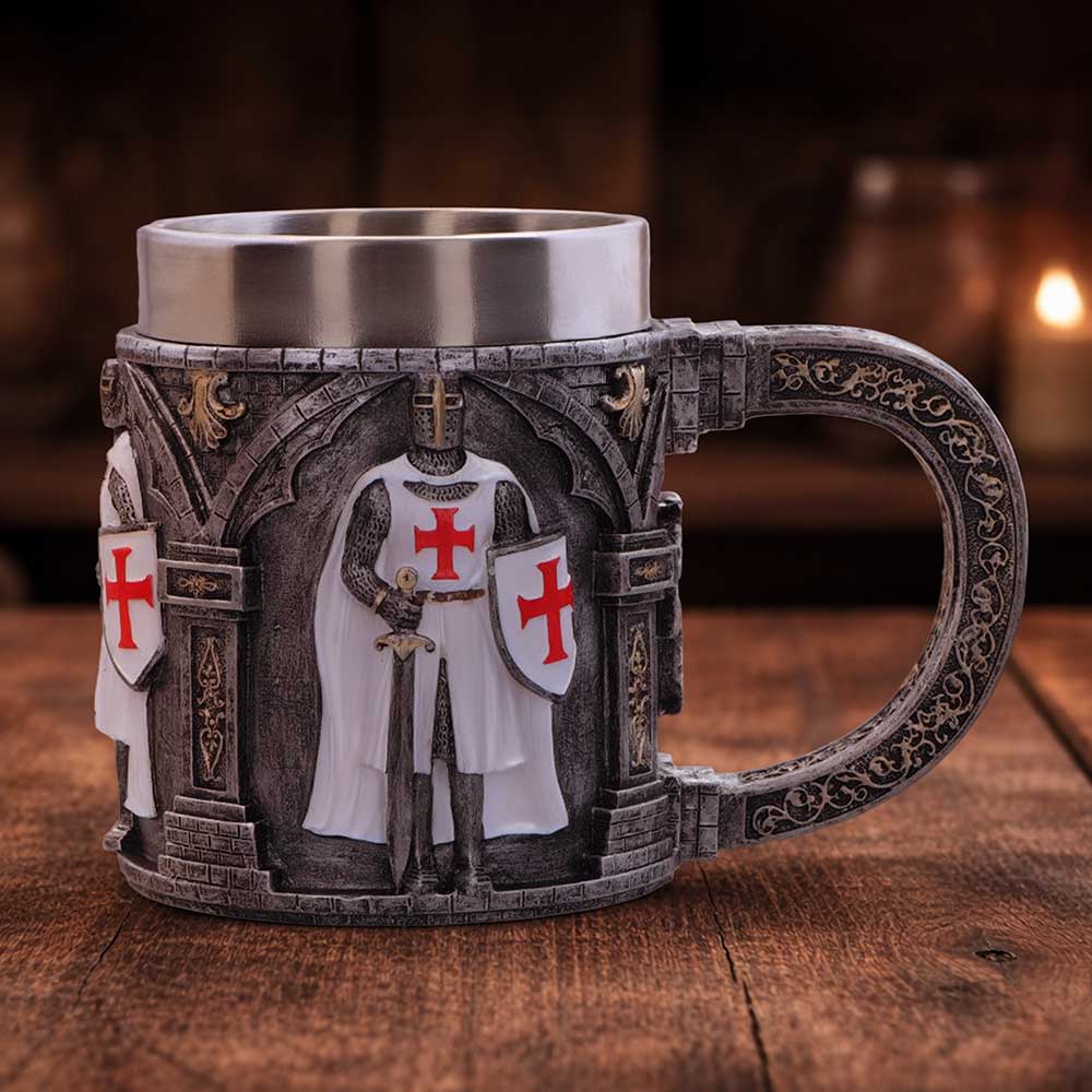 Medieval White Knight Tankard (Small) 11.9cm